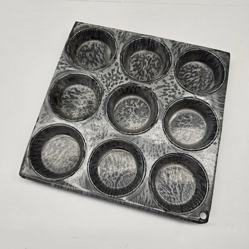 Vintage Gray Granite 9 Muffin Pan Muffins Enamel Ware Kitchen Baking Graniteware